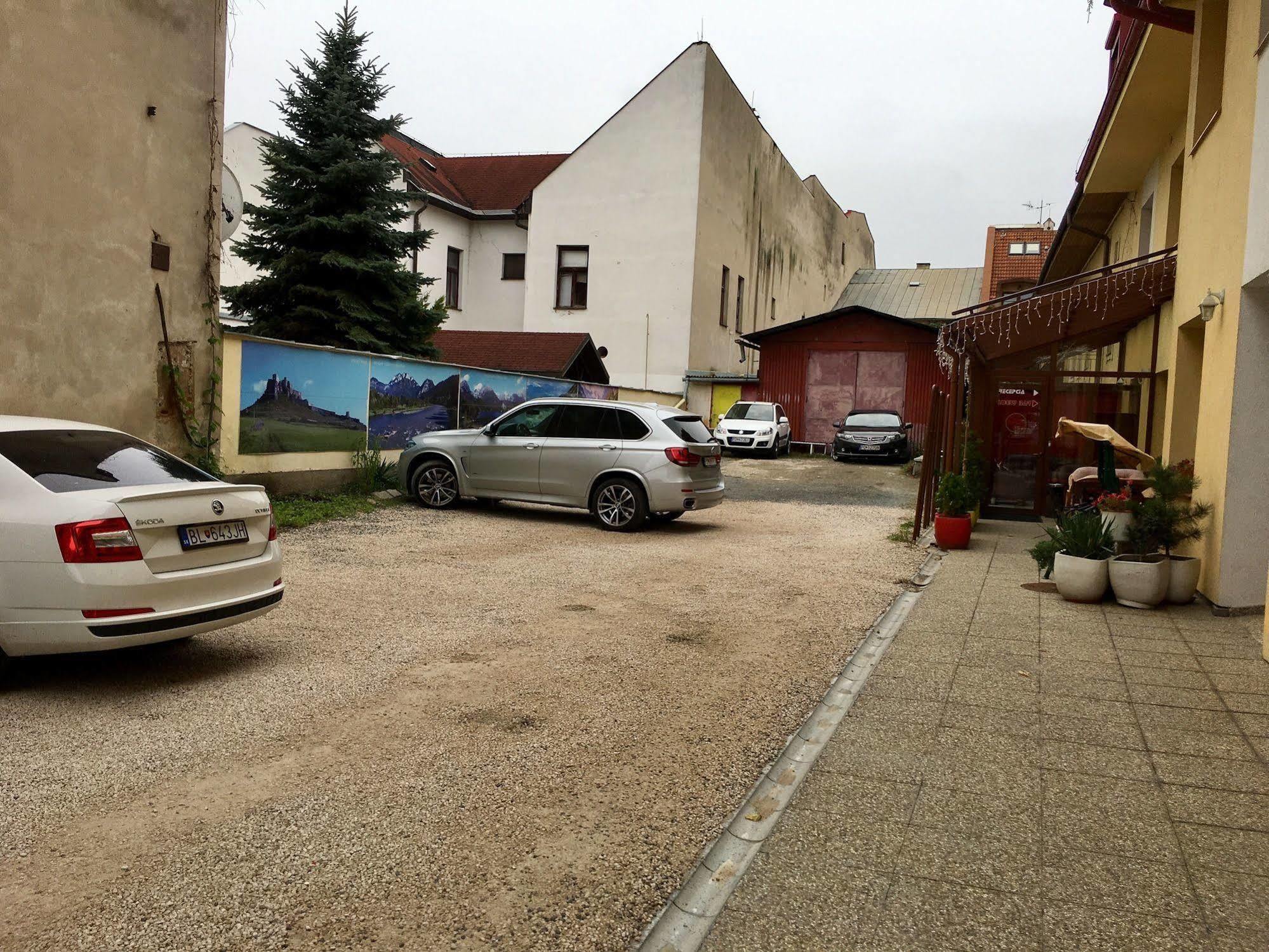Penzion Tavel Presov Exterior photo